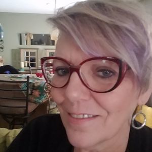 Meet your Posher, Jane